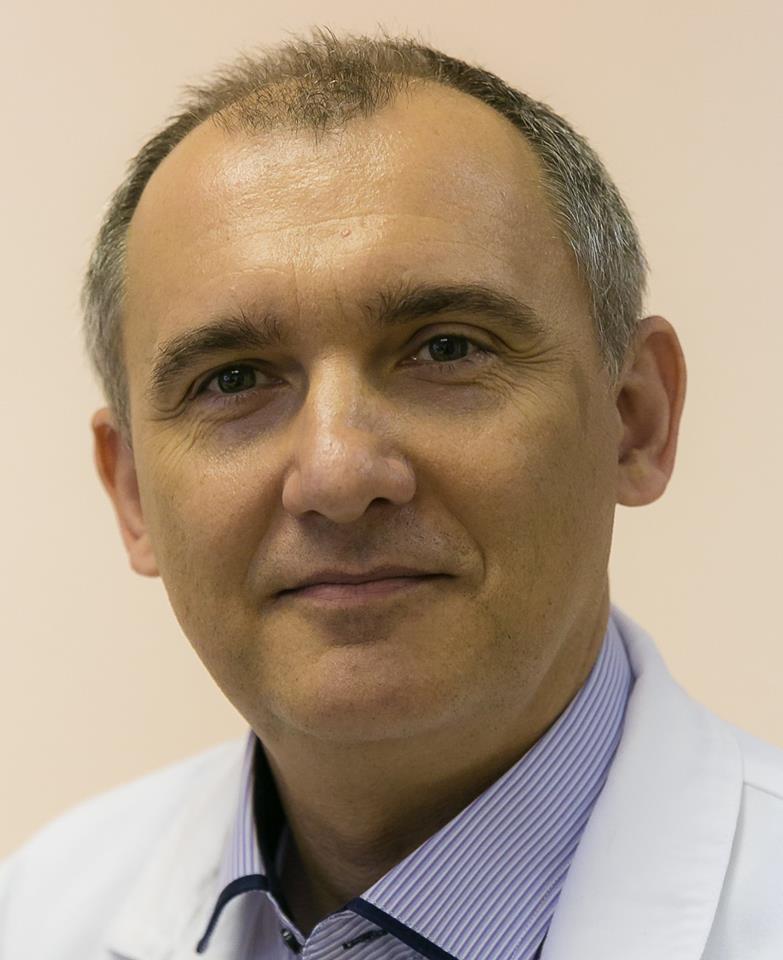 Dr. Kohári György orvos, pszichoterapeuta, vezető terapeuta.